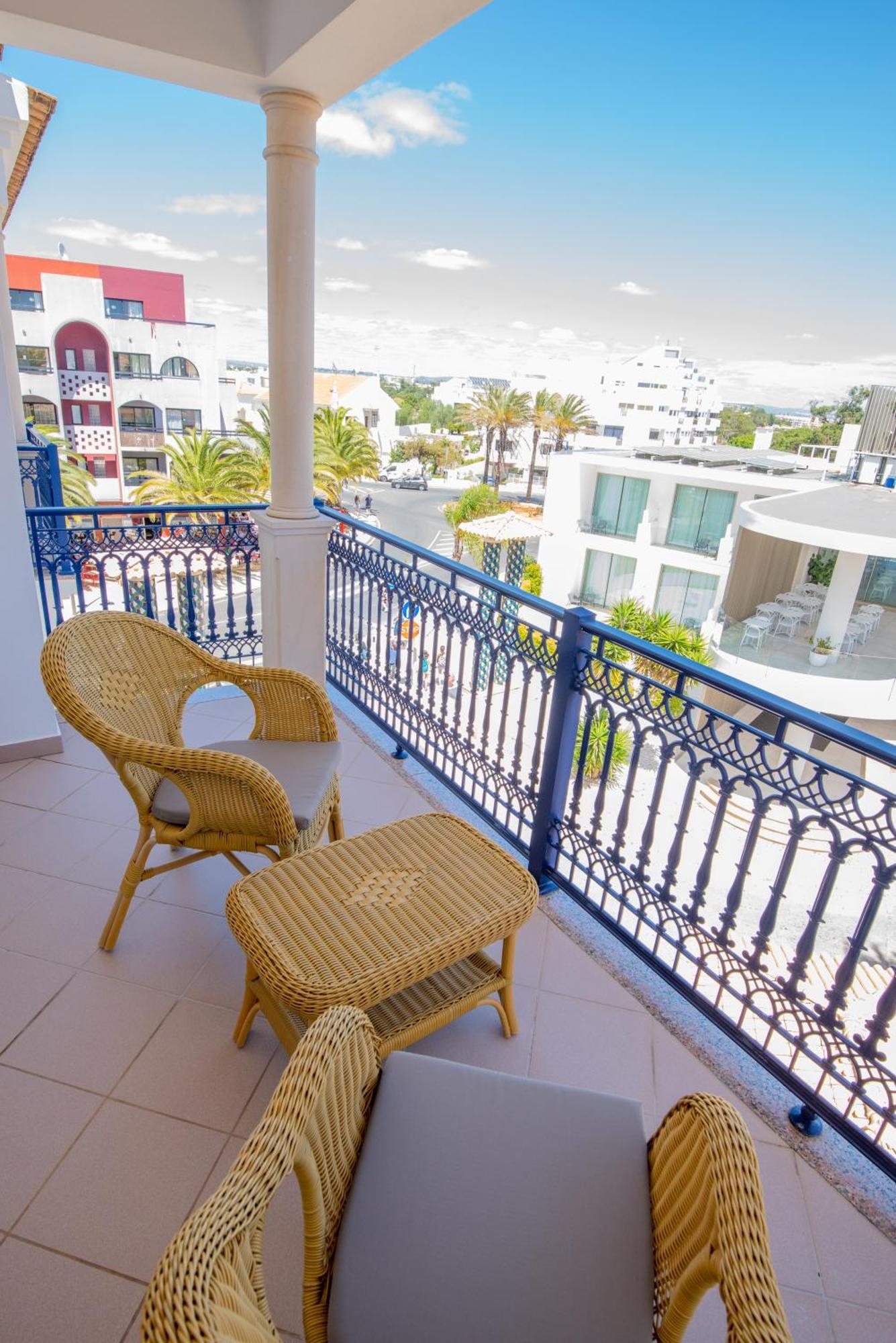 Charm Apartment T2 All With Big Terrace Albufeira Self Check-In Εξωτερικό φωτογραφία
